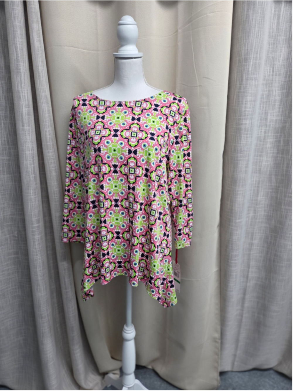 NWT Ruby Rd. Women's Pink & Green Patterned Long-Sleeve Top Size L